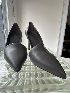 Vince Women's Grey  Pointed Toe High Heel Pumps